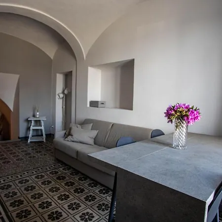 La Dimora Del Glicine Apartment Belgirate Exterior photo