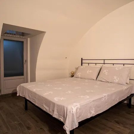La Dimora Del Glicine Apartment Belgirate Exterior photo